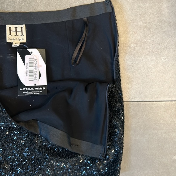 Haute Hippie Black Sequined Mini Skirt - Picture 5 of 9